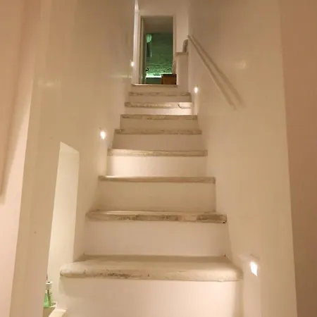 לינה וארוחת בוקר Dimora Le Volte *